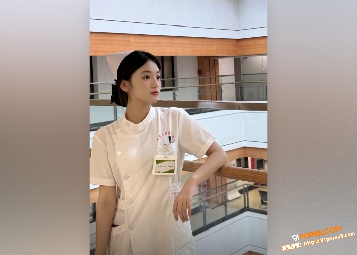 万人求系列，小夫妻医院做...（2）