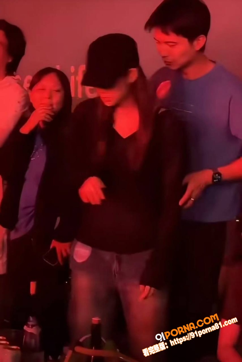 王菲男闺蜜 Ryan 音...（24）